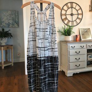 Ann Taylor LOFT sleeveless dress w/hidden POCKETS! | Medium | Black & White